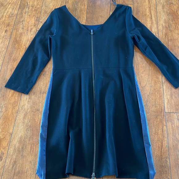 Diane Von Furstenberg Dress - Picture 3 of 5